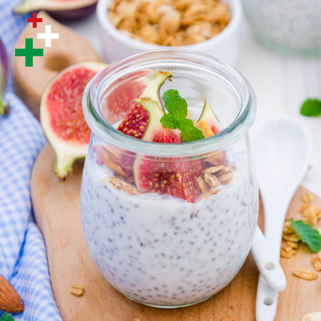 Budino di chia, yogurt e fichi