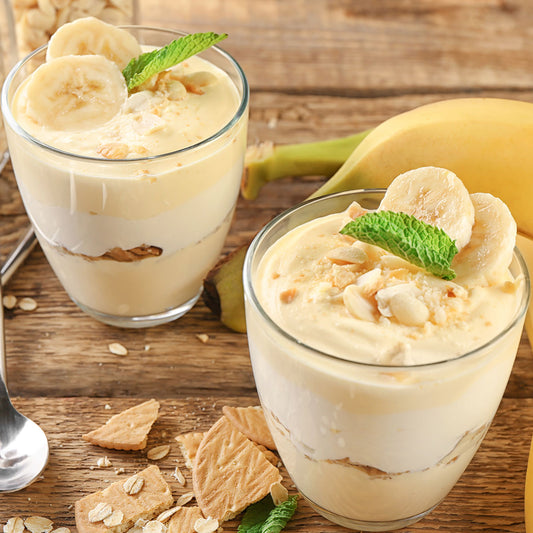 Yogurt alla banana con mandorle