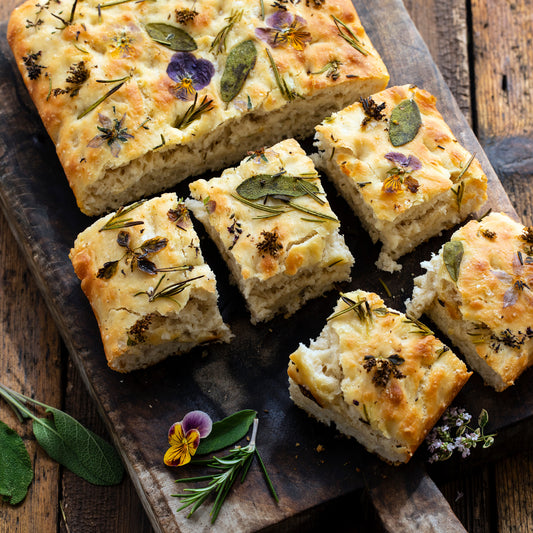 Focaccia alle erbe aromatiche