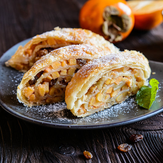 Strudel di cachi, castagne e noci